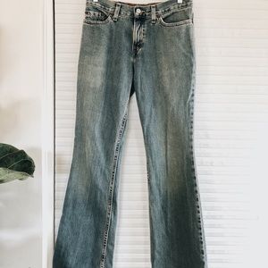 SOLD- Low rise Levi’s